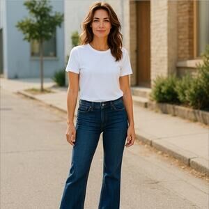 Nine West Slightly Curvy Boot Cut Jeans Size 2